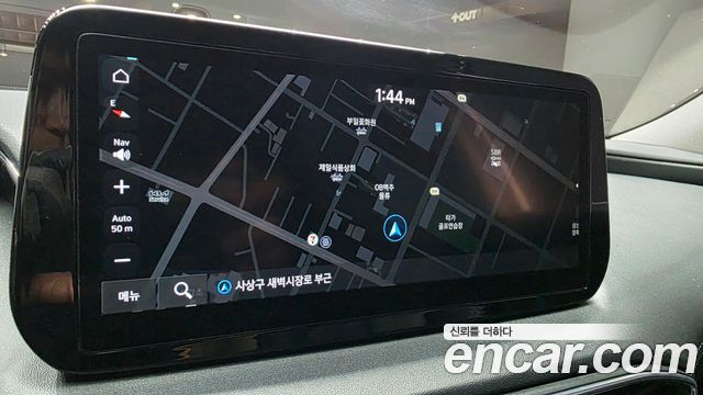 Hyundai Santafe 2021 — photo 31