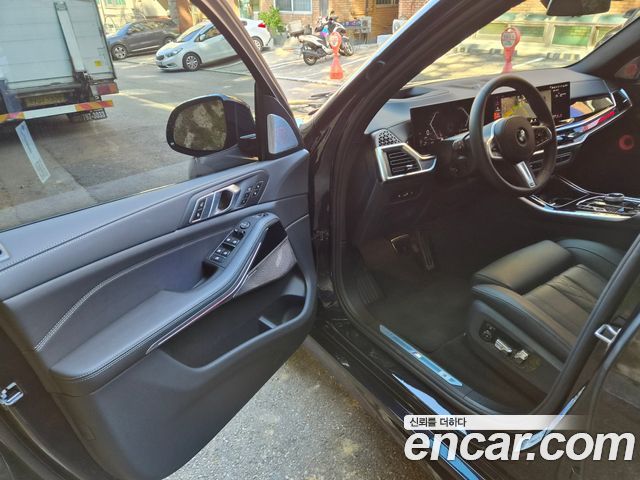 BMW X5 2026 — photo 10
