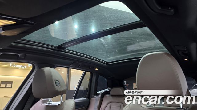 BMW iX3 2023 — photo 18