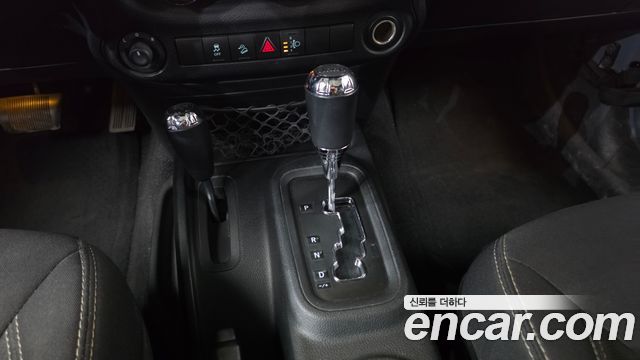 Jeep Wrangler 2014 — photo 9