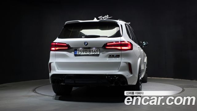 BMW X5M 2021 — photo 4