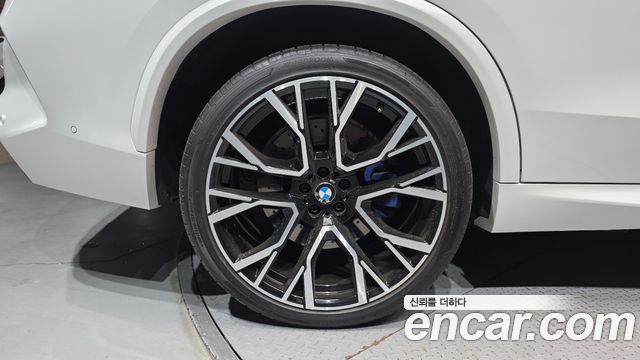 BMW X5M 2021 — photo 5