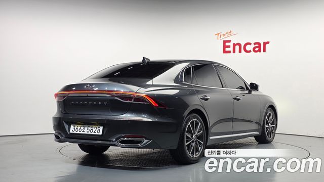 Hyundai Grandeur 2023 — photo 2