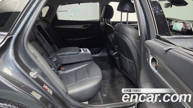 Hyundai Grandeur 2023 — photo 12