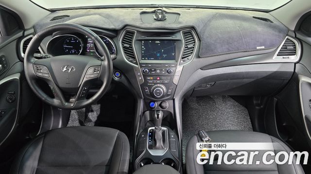 Hyundai Santafe 2016 — photo 10