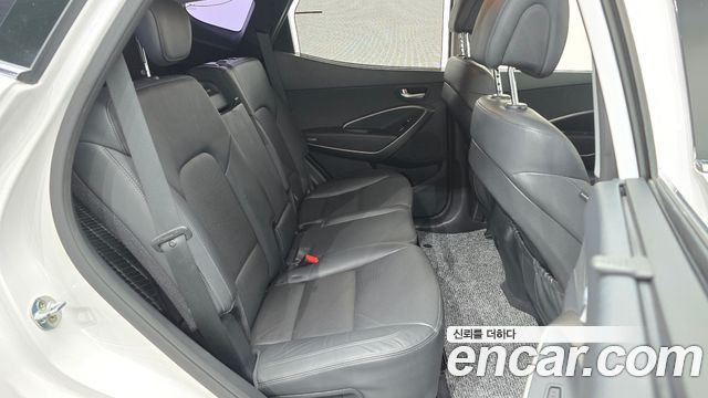 Hyundai Santafe 2016 — photo 17