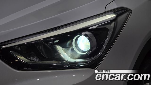 Hyundai Santafe 2016 — photo 8
