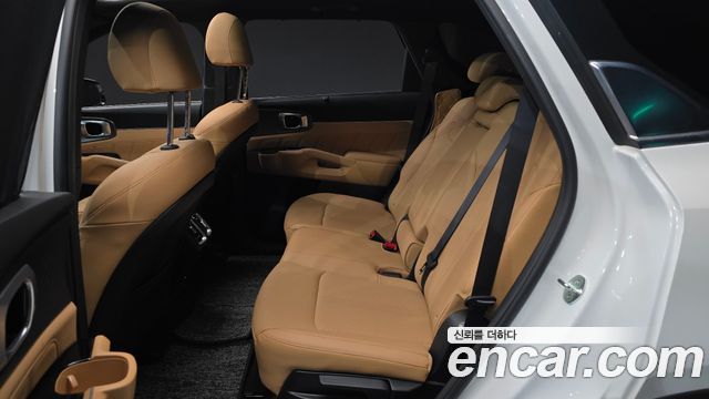 Kia Sorento 2023 — photo 12