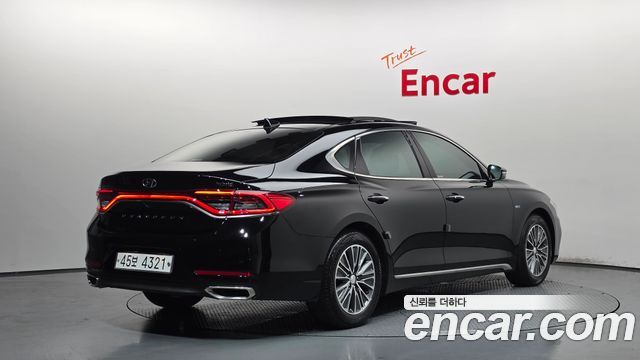 Hyundai Grandeur 2018 — photo 2