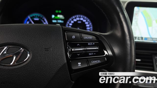 Hyundai Grandeur 2018 — photo 22