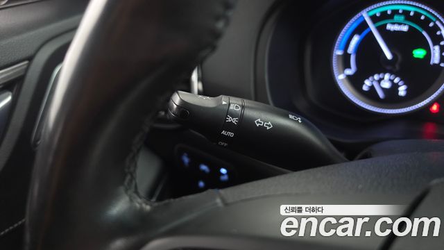 Hyundai Grandeur 2018 — photo 30