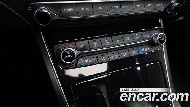 Hyundai Grandeur 2018 — photo 31