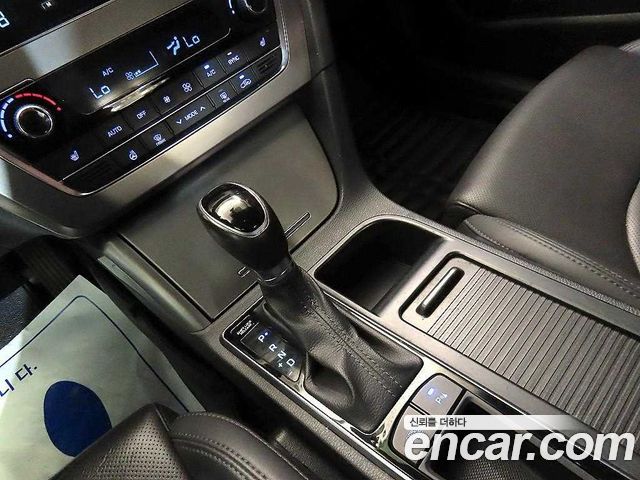 Hyundai Sonata 2016 — photo 9