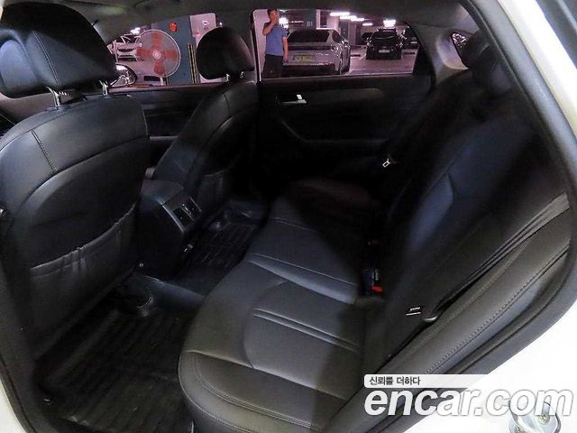 Hyundai Sonata 2016 — photo 10