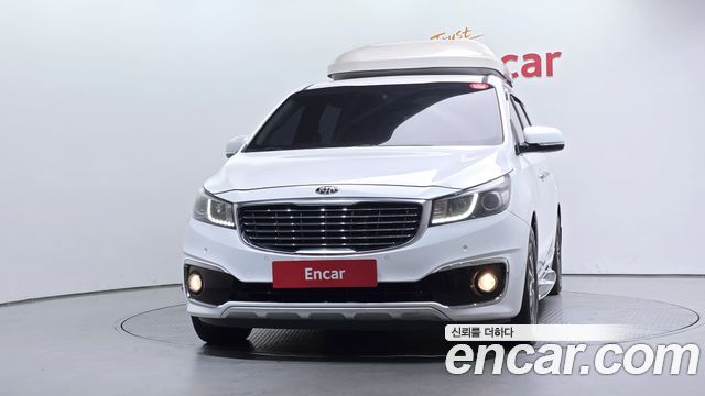 Kia Canival 2018 — photo 3