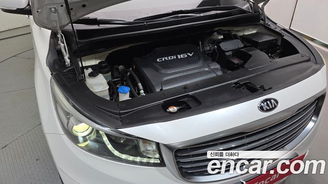 Kia Canival 2018 — photo 6