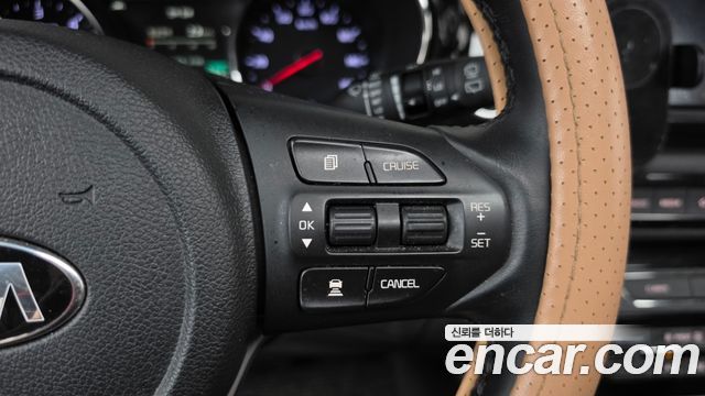Kia Canival 2020 — photo 22