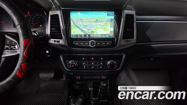 KG Mobility Rexton 2019 — photo 22