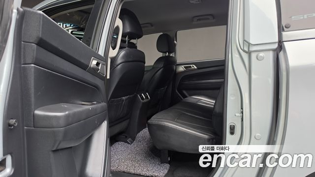 KG Mobility Rexton 2019 — photo 28