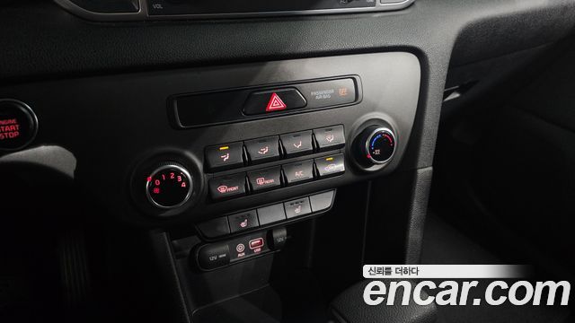 Kia Sportage 2018 — photo 24