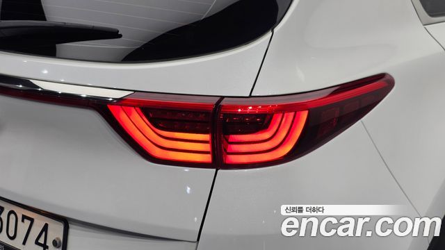 Kia Sportage 2018 — photo 9