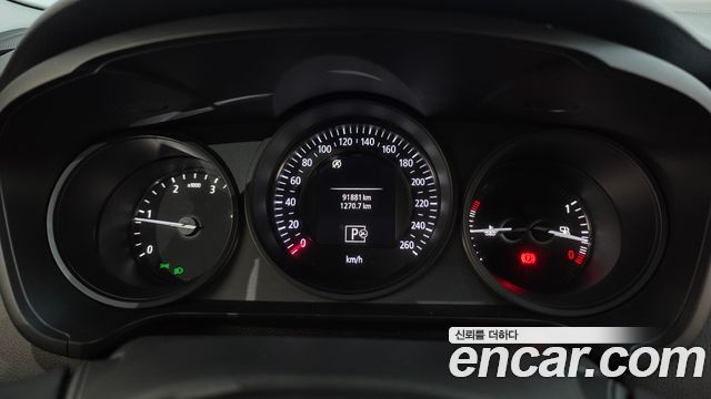 Renault Korea SM6 2019 — photo 11