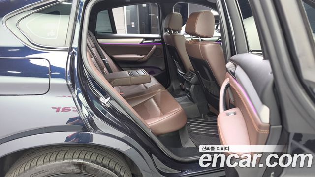 BMW X4 2016 — photo 19