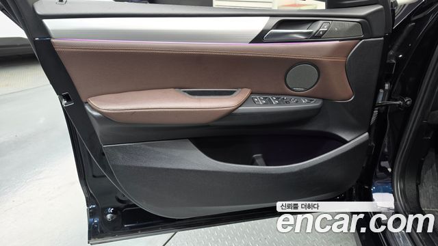 BMW X4 2016 — photo 14