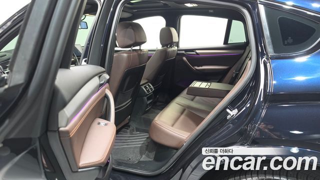 BMW X4 2016 — photo 16