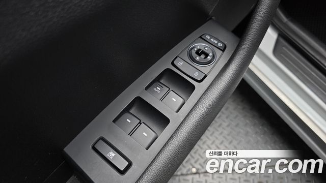 Hyundai Sonata 2016 — photo 19