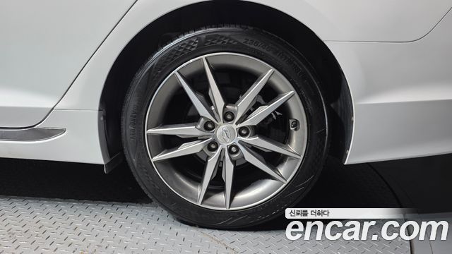 Hyundai Sonata 2016 — photo 7