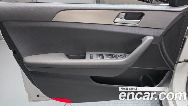 Hyundai Sonata 2016 — photo 14