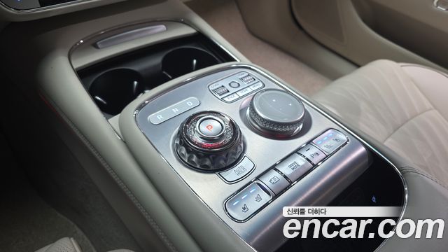 Genesis G90 2023 — photo 12