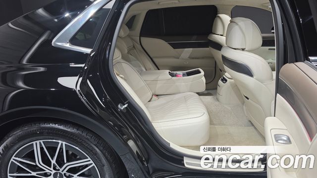 Genesis G90 2023 — photo 17