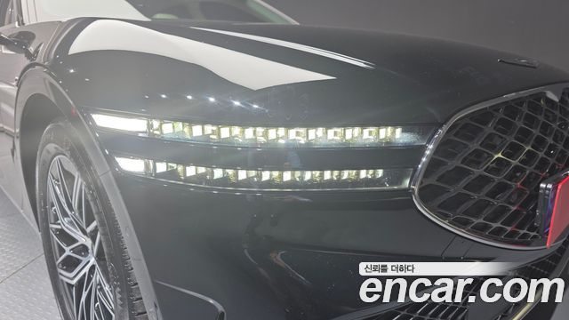 Genesis G90 2023 — photo 8