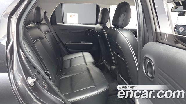 Hyundai Casper 2023 — photo 18