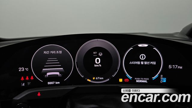 Porsche Taycan 2025 — photo 11
