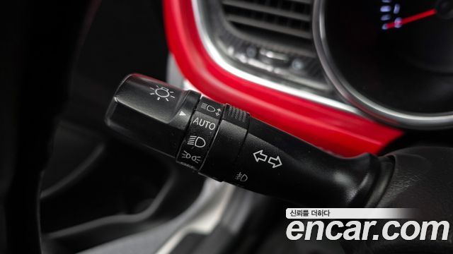 Kia K5 2014 — photo 27