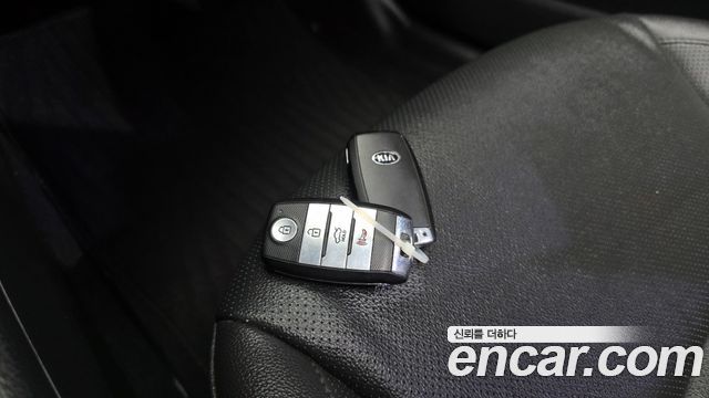 Kia K5 2014 — photo 31