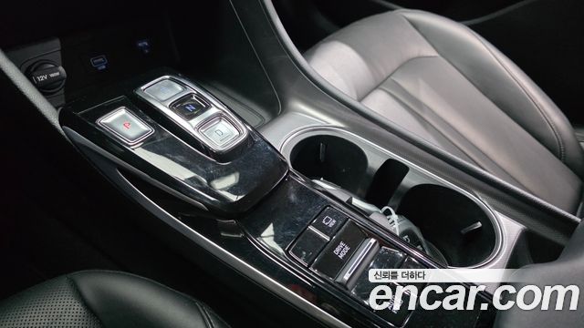 Hyundai Sonata 2023 — photo 12