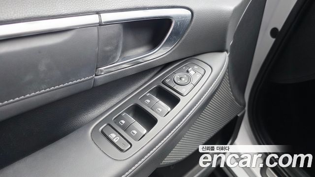 Hyundai Sonata 2023 — photo 28