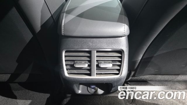Hyundai Sonata 2023 — photo 30