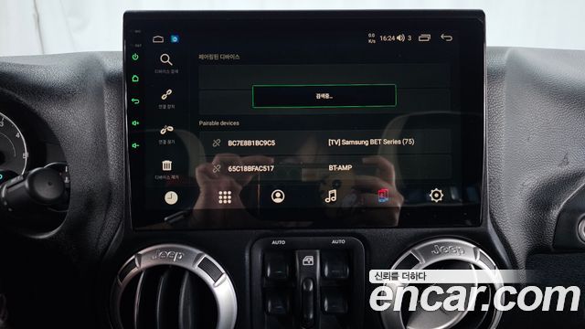 Jeep Wrangler 2013 — photo 17