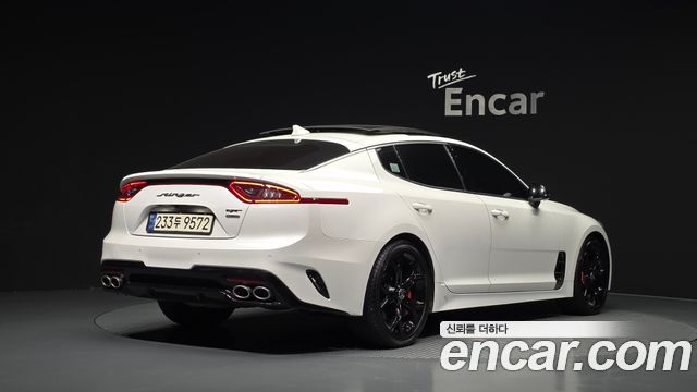 Kia Stinger 2020 — photo 2