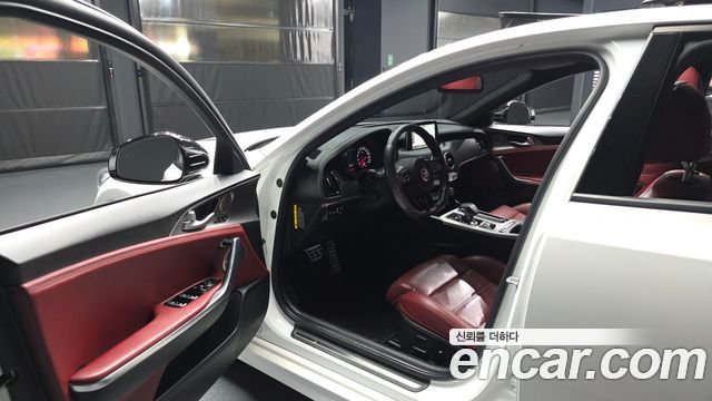 Kia Stinger 2020 — photo 13