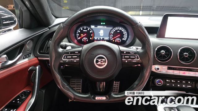 Kia Stinger 2020 — photo 19