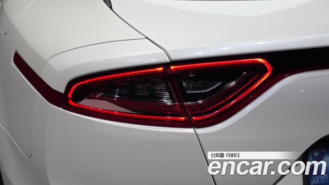 Kia Stinger 2020 — photo 9
