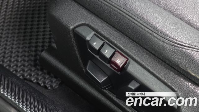 BMW 1-Series 2014 — photo 17