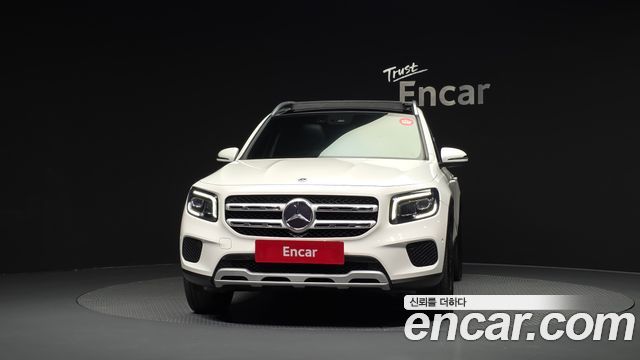 Mercedes-Benz GLB-Class 2021 — photo 3