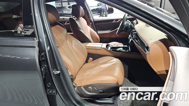 Genesis G80 2021 — photo 16